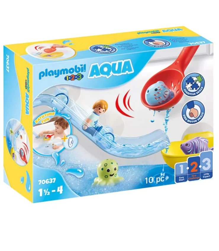 Grand toboggan aquatique et animaux marins